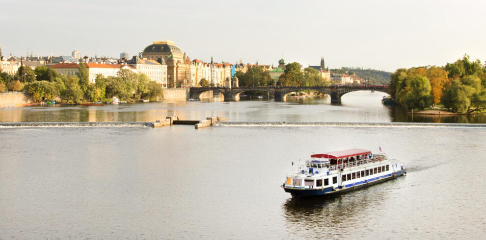 river cruise